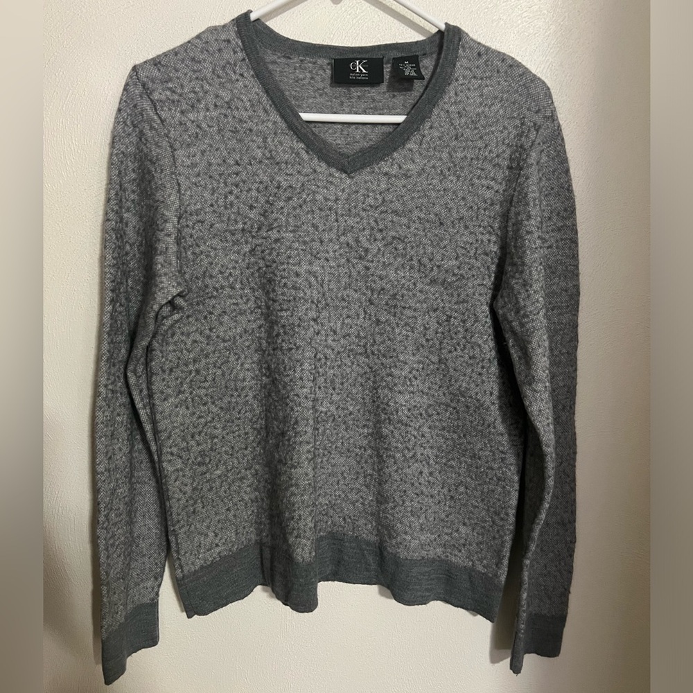 CALVIN KLEIN Grey Italian Yarn V‎ Neck Fuzzy Textured Sweater Men's Size M